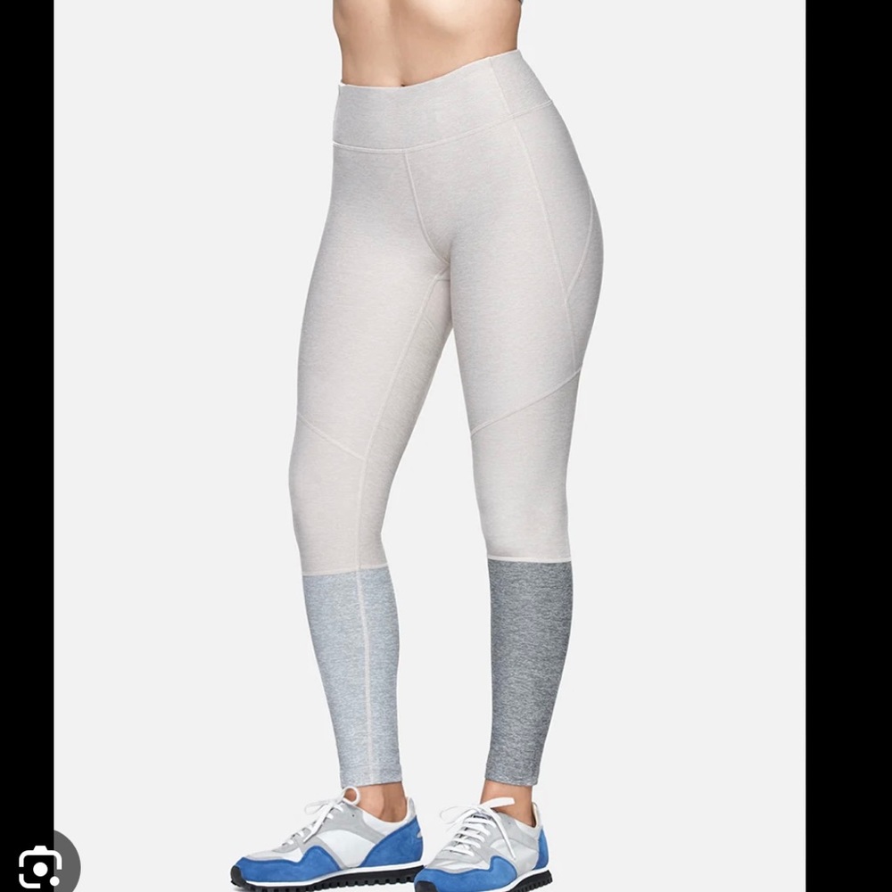 Outdoor Voices 7/8 Dipped Leggings